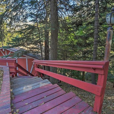 Lake Arrowhead Cabin With Deck And Stunning Mtn Views! 샌 베르나디노 외부 사진
