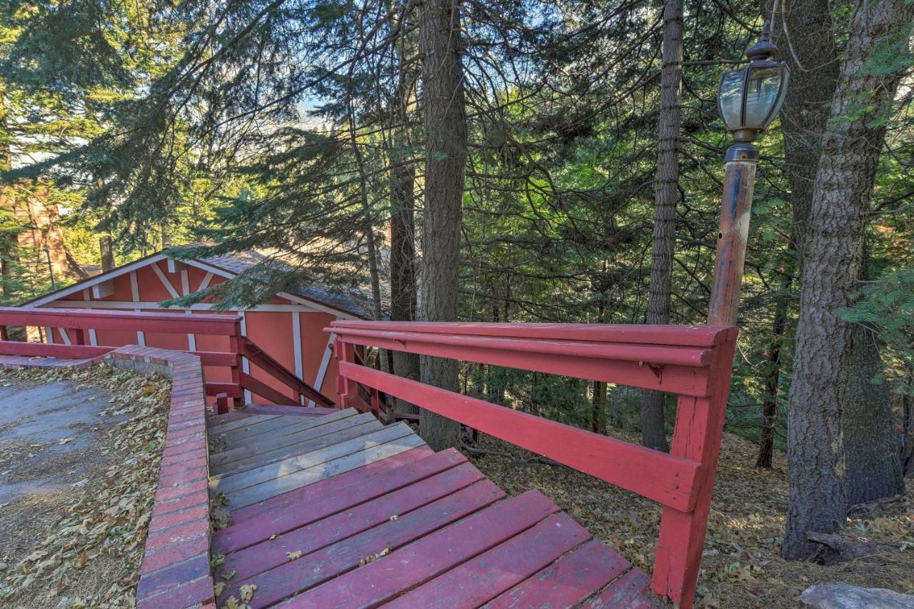Lake Arrowhead Cabin With Deck And Stunning Mtn Views! 샌 베르나디노 외부 사진